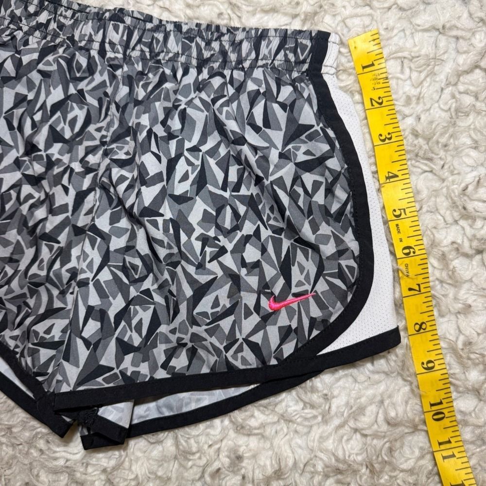 Nike Women's Dri-Fit Tempo Running Shorts Size XS Small Geometric Print - Picture 5 of 9